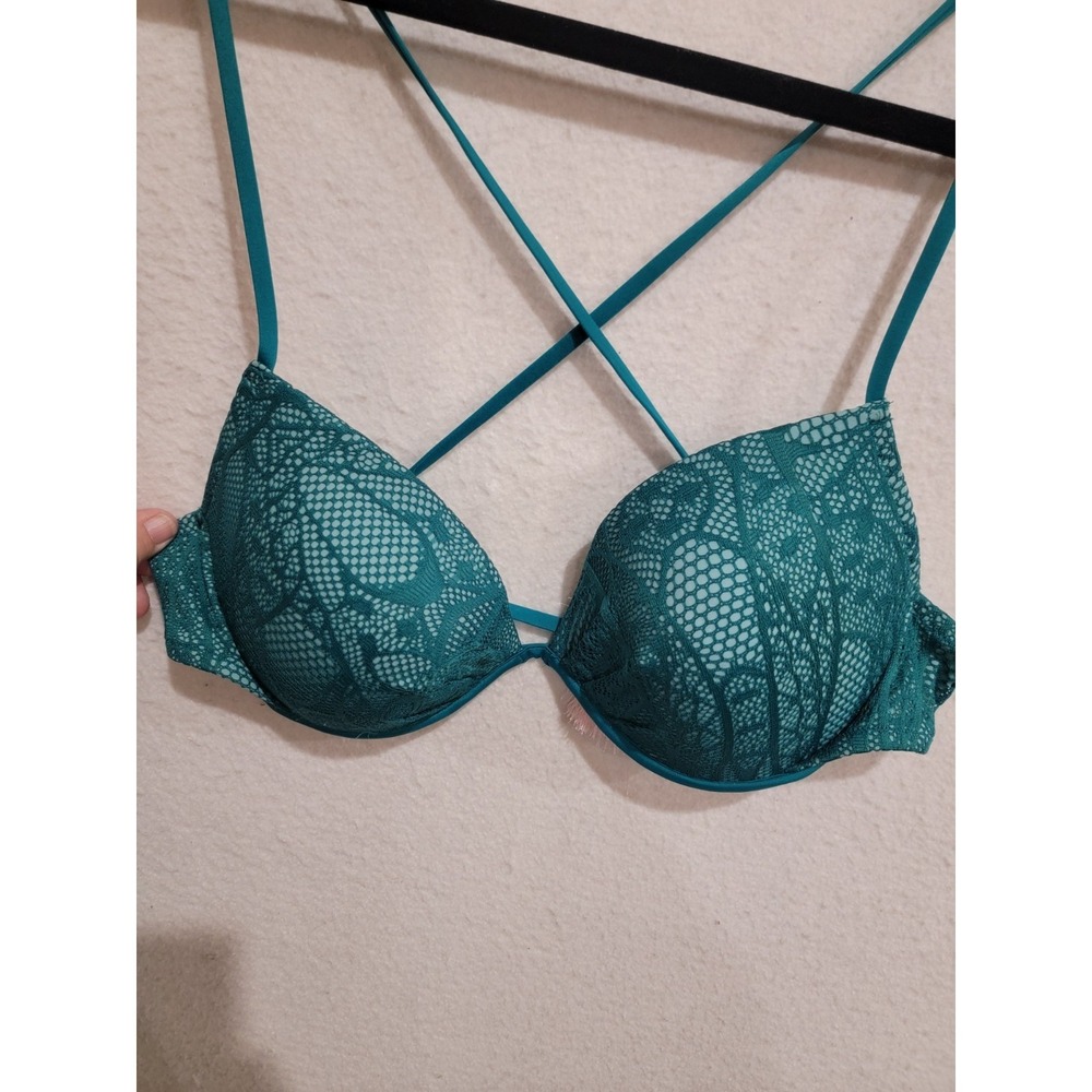Victoria's Secret The Fabulous Bikini Top‎ 36D Green Lace Tassels Boho Padded